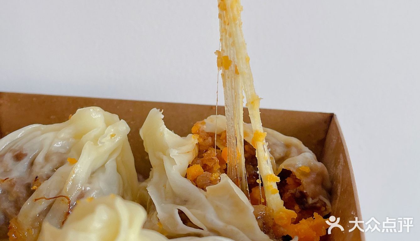 皮薄馅大蛋黄芝士纸皮烧麦🥰永远吃不够