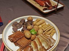 -香山湖家家宴(中山陵店)