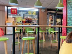 -麦当劳(庐山服务区店)