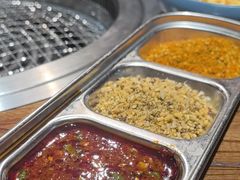 -明洞阿姨·韩式酱蟹烤肉·创意料理(三元桥店)