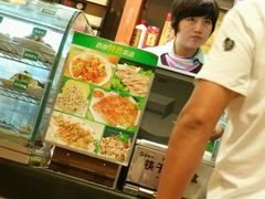-西部马华清真兰州牛肉面·烧烤夜市(关东店)