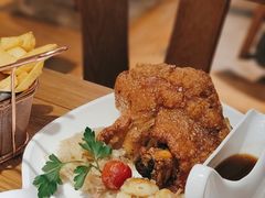 脆皮烤猪肘-Paulaner·德国帕拉娜自酿啤酒餐厅(海上世界店)