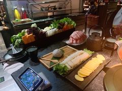 -湊湊火锅·茶憩(新中关购物中心店)