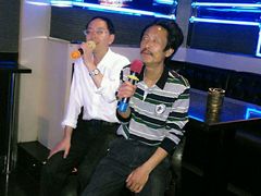 -唯歌量贩式KTV(万豪城市广场店)