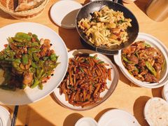 -外公的饺子外婆的面(高铁东站店)