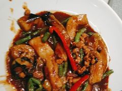 -荷花亭·湖北融合菜(十堰武商MALL店)