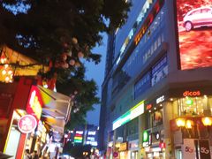 -八一好吃街·高品美食广场