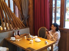 大堂-隔壁老王·家常云南菜(花巷店)