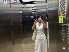 -意法服饰城