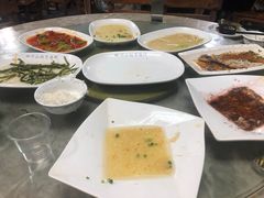 -四川小胡子海鲜(丁村万人海鲜广场店)