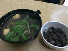-京陵鸭血粉丝汤(景德路店)