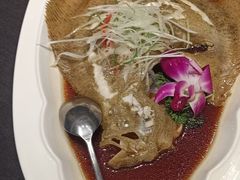 -艳阳天民俗村(公园路店)