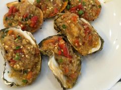 -覃记海鲜美食餐厅