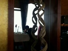 -东方豪景花园酒店·怡景旋转餐厅