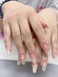 -尤米一站式美甲美睫