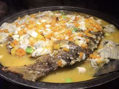 -吞鱼兽麻辣烤鱼(万达店)