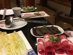 -百年川椒重庆老火锅(光谷店)