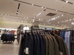 -ZARA(重庆华润万象城中区店)