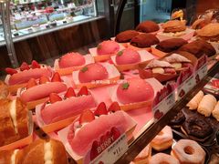 -巴黎贝甜(常德路店)