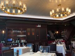 大堂-Wolfgang’s Steakhouse 沃夫冈牛排馆(上海白玉兰广场店)