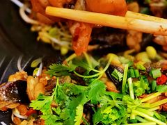 肥肠田鸡煲-酒里·宜州果酱烧烤(葛村店)