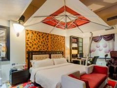 -喜鹊愉家酒店(郑州曼哈顿博览中心地铁站店)