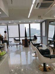 -V+SALON造型