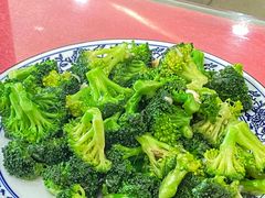 蒜蓉西兰花-北大地皖峰饭馆