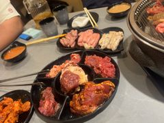 -啊美丽炭火烤肉(滑翔一店)