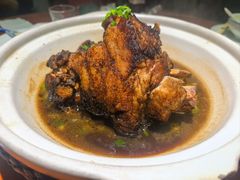 -老码头黑皮肘子锅包肉(赣水路店)