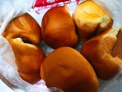 -白玉兰食品甜凤店(合生汇店)