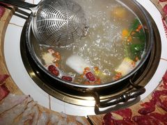 -牛人日志·鲜牛肉骨汤火锅(万科里瑧店)