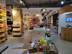 -国际蓝孩BabyInternational(杭州嘉里中心店)