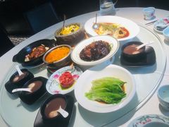 -维园悦谱·海派家常菜(乌鲁木齐南路店)