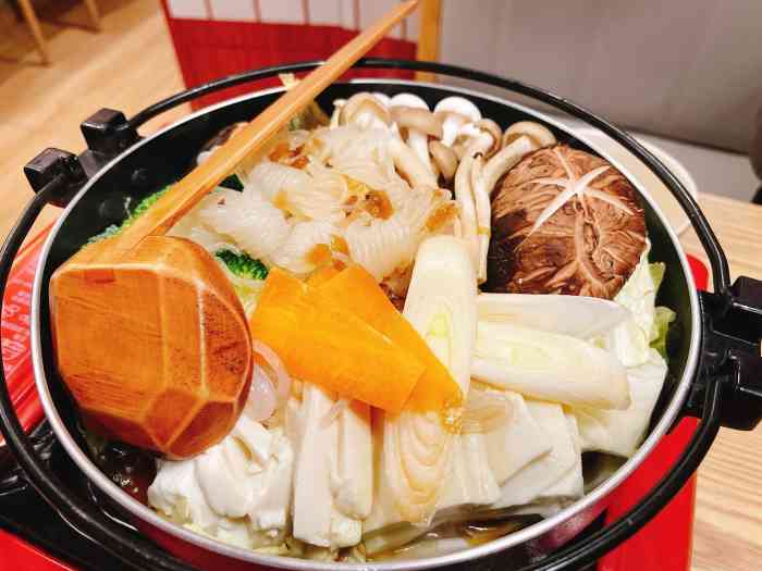 川禾刺身-"公司附近新开的一家日料店,不是特别起眼,.