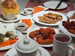 -四海一家自助餐(益田假日广场店)