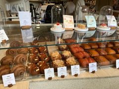 -VERIE BAKEHOUSE