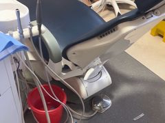 -上海仁爱医院口腔科 · 种植