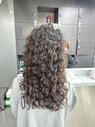 -Miracle集简美发沙龙