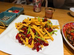 干煸藕丝-龚兴城鱼羊吉·家传湖北菜(苗栗路总店)