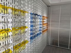 -目艮眼镜SHOWROOM(品牌集合店)