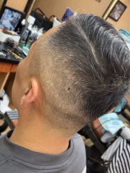 -纯剪男士理发馆·烫染专业店