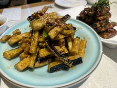 -聚友斋(陶瓷琉璃馆水晶街店)