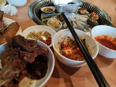 -汉丽轩韩式自助烤肉(大学城龙湖U城天街A馆店)