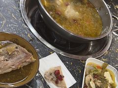 -韩妹鱼庄·泸定老字号(泸定店)