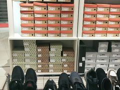 -云柏鞋业(十里堡店)