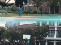 -上海市曹杨第二中学