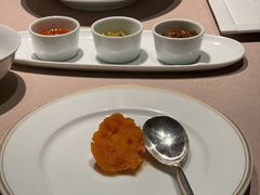 蜜汁红薯-荣轩(新荣记环球金融中心店)