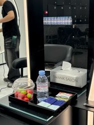 -SWANK SALON