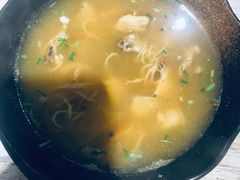 虫草花炖鸡面-十面欢腾·海鲜面·台式Bistro(长乐路店)